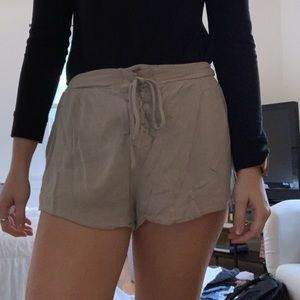 Highwaisted Tieup front shorts